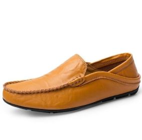 Men's Relaxed-Fit Slip-On Loafer (Color: Brown, size: 8)